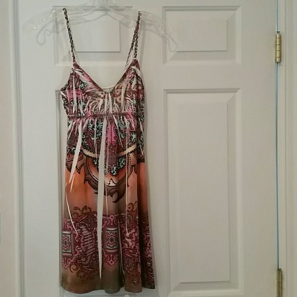 S-TWELVE BEAUTIFUL DRESS SIZE SMALL!. - Picture 1 of 4